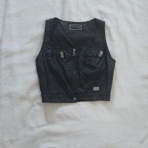 Black Cropped Vest with Zipper Details